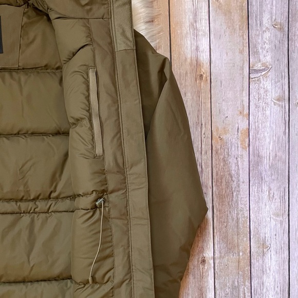The North Face Women’s Arctic Parka II Coat In Military Olive - Picture 6 of 10